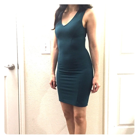 Bar III Dresses & Skirts - BarIII mini green sleeveless dress